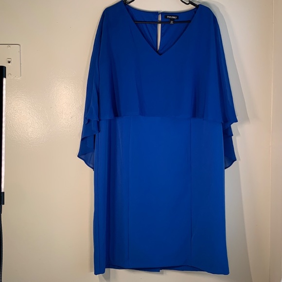 NWT Blue Formal Dress with Keyhole back - Picture 5 of 13